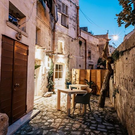 19.52 Matera Bed and Breakfast Buitenkant foto