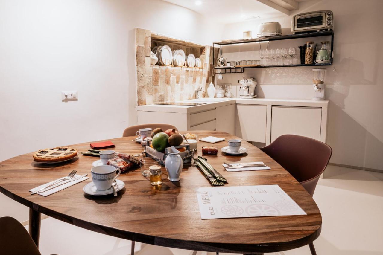 19.52 Matera Bed and Breakfast Buitenkant foto